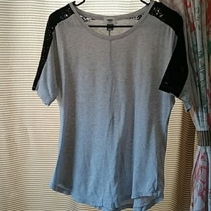 Old Navy women's size med  grey oversized top